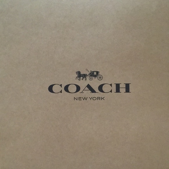 Coach Puffer Jacket - Picture 7 of 7